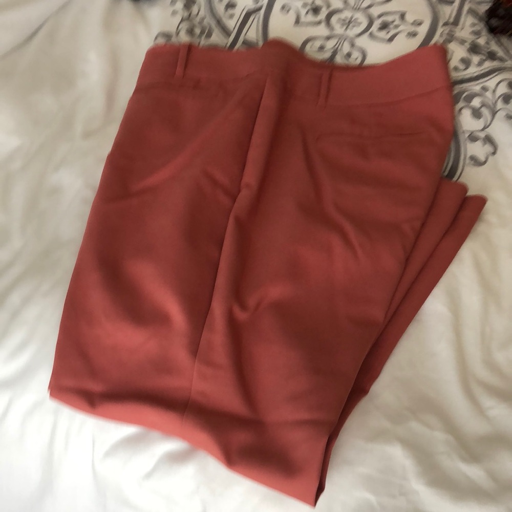 Ann Taylor factory dusty rose signature crop